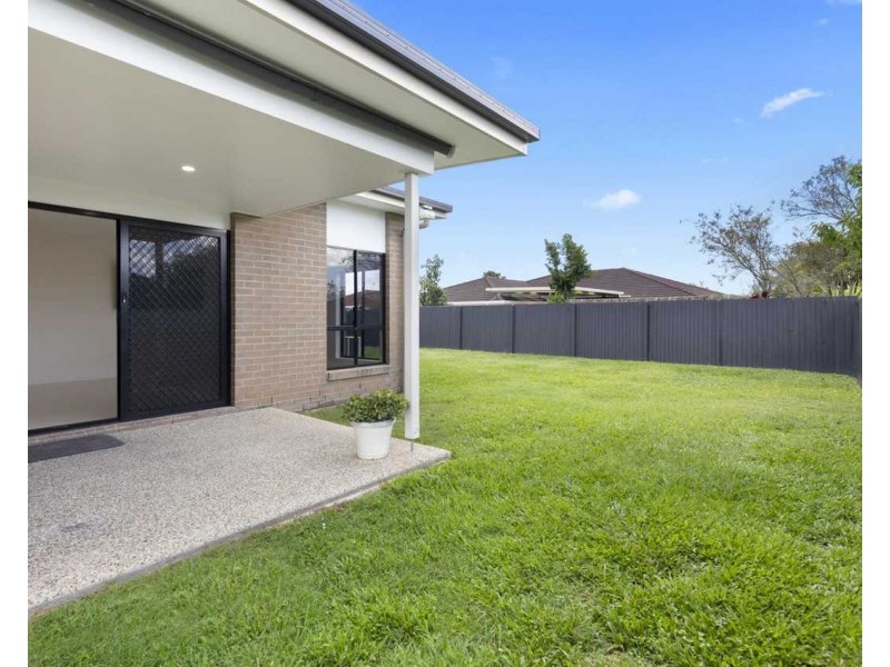 12 Edgeware Road, Pimpama QLD 4209