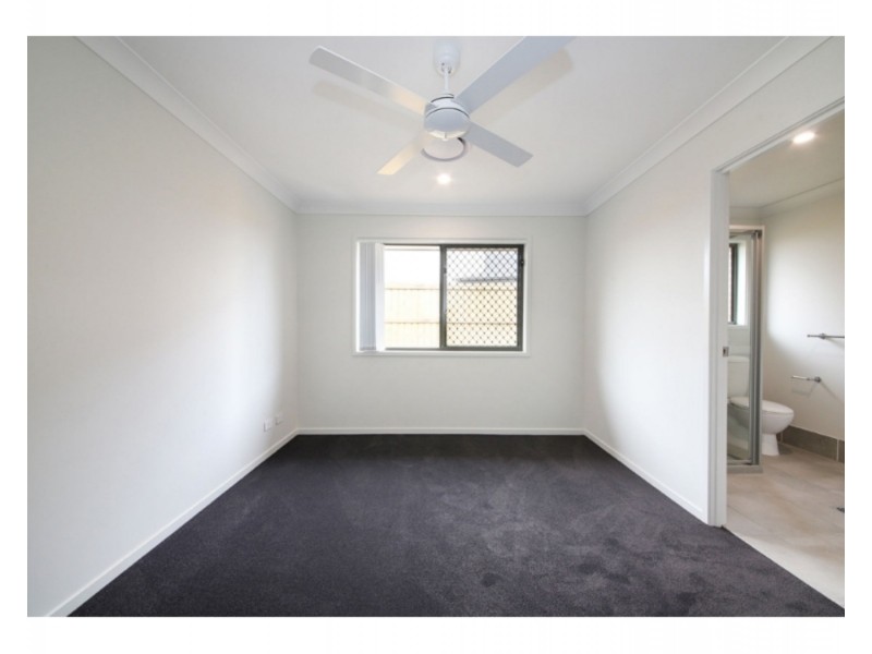 6 Goanna Way, Redbank Plains QLD 4301