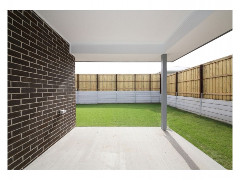 6 Goanna Way, Redbank Plains QLD 4301