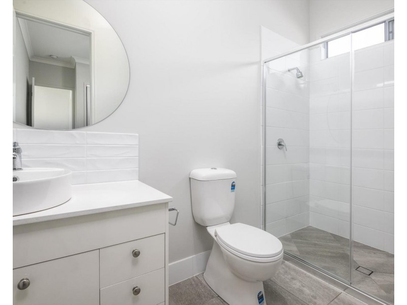 8 Seaford Street, Pimpama QLD 4209