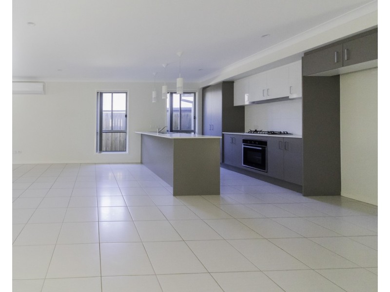 4 Daly Lane, Ormeau Hills QLD 4208