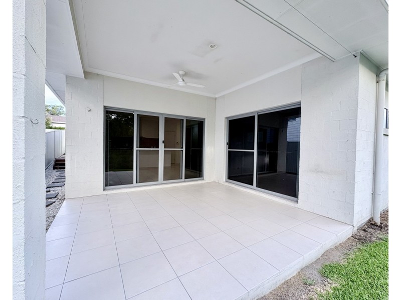 7 Wildflower Circuit, Upper Coomera QLD 4209