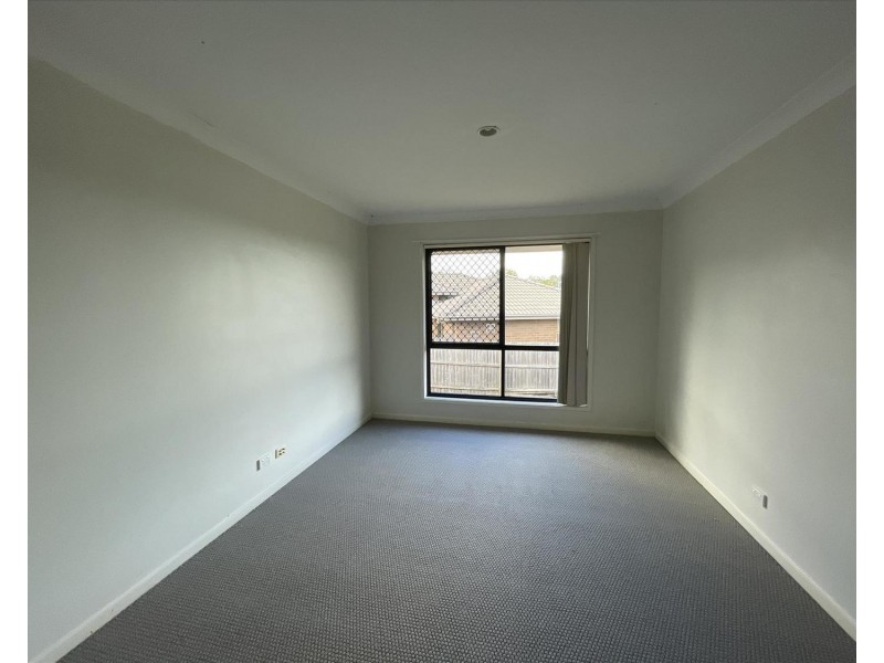 1 Willow Rise Drive, Waterford QLD 4133