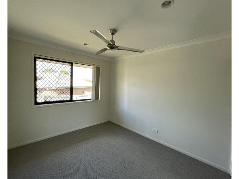 1 Willow Rise Drive, Waterford QLD 4133