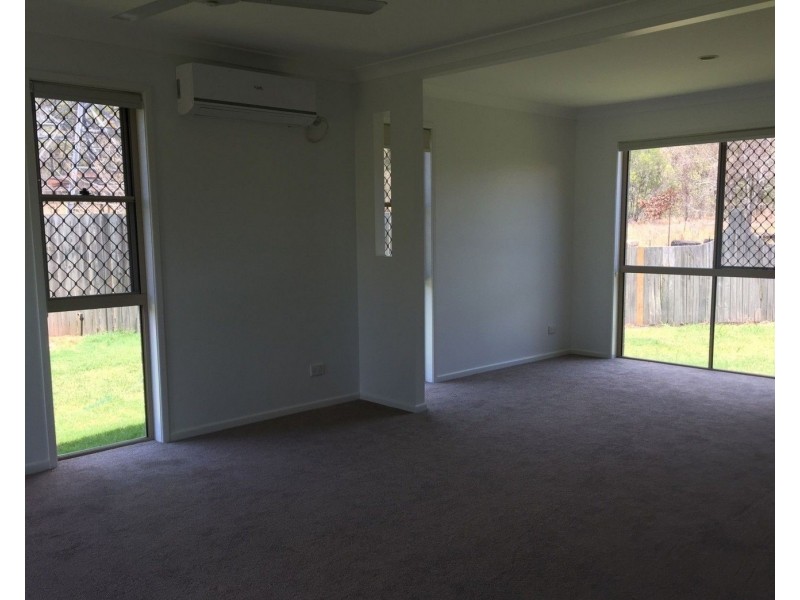 1 Sugar Glider Street, Berrinba QLD 4117