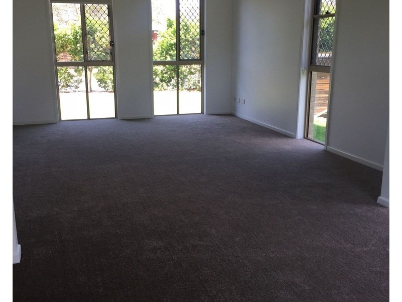 1 Sugar Glider Street, Berrinba QLD 4117