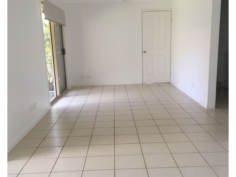 1 Sugar Glider Street, Berrinba QLD 4117