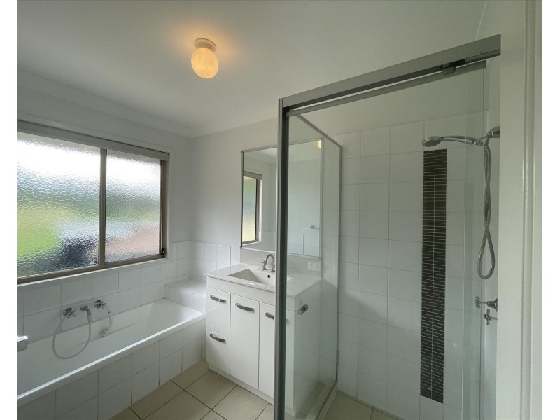 1 Sugar Glider Street, Berrinba QLD 4117