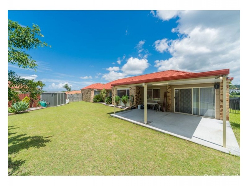 16 Pandora Crescent, Pacific Pines QLD 4211