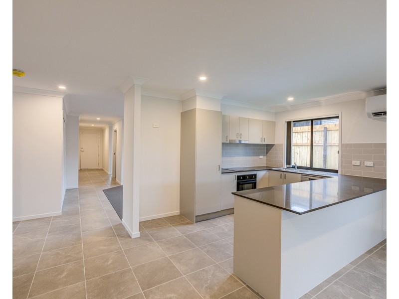 15 Soho Way, Logan Reserve QLD 4133