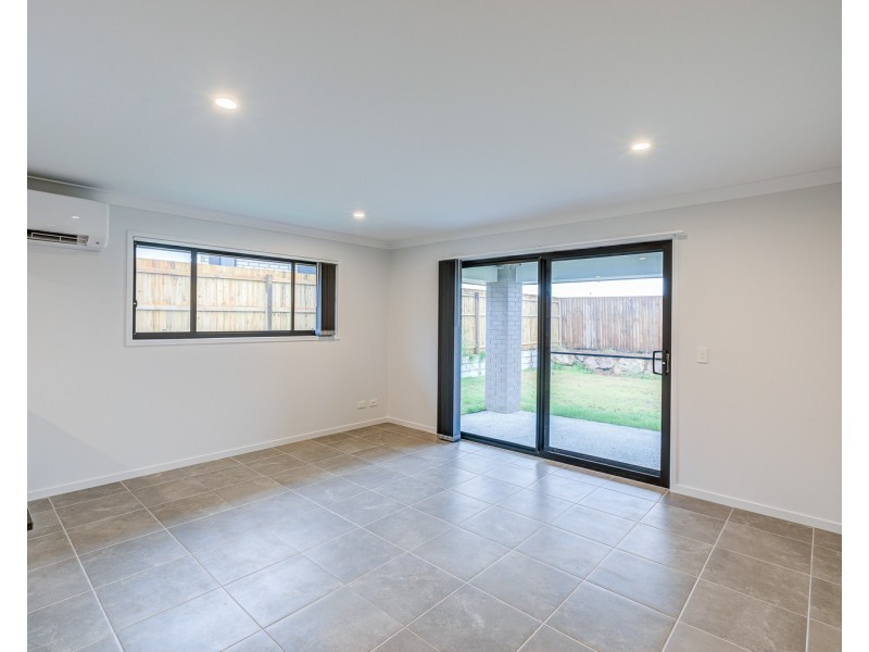 15 Soho Way, Logan Reserve QLD 4133