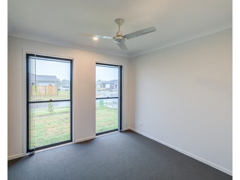 15 Soho Way, Logan Reserve QLD 4133