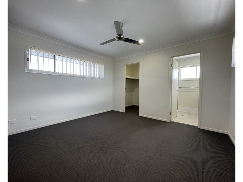 19 Leabrook Place, Pimpama QLD 4209