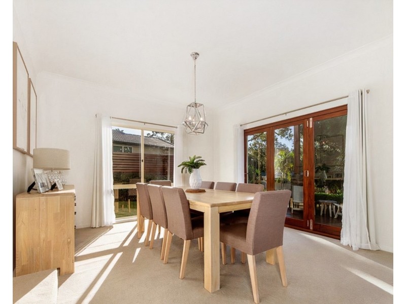 5 Pinnacle Court, Robina QLD 4226