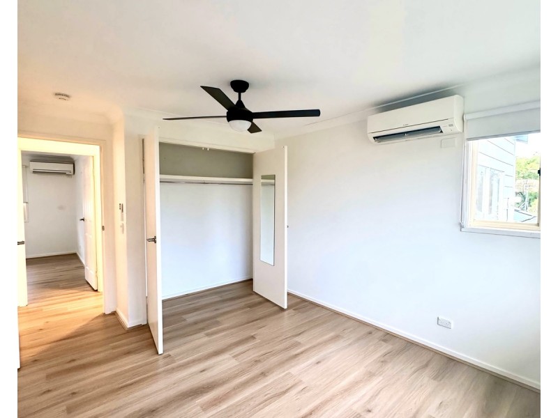 5 Pinnacle Court, Robina QLD 4226