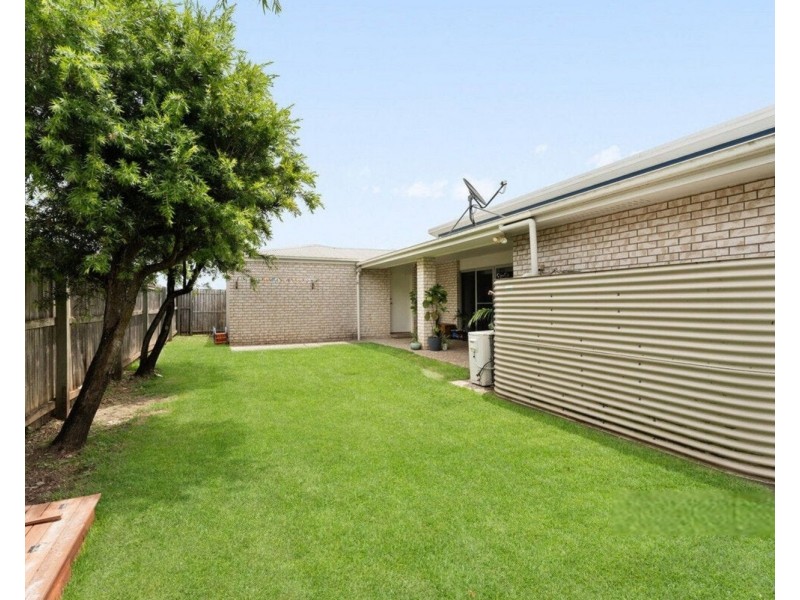 11 Phoebe Way, Gleneagle QLD 4285