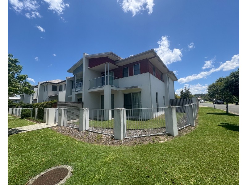 32 The Landings, Upper Coomera QLD 4209