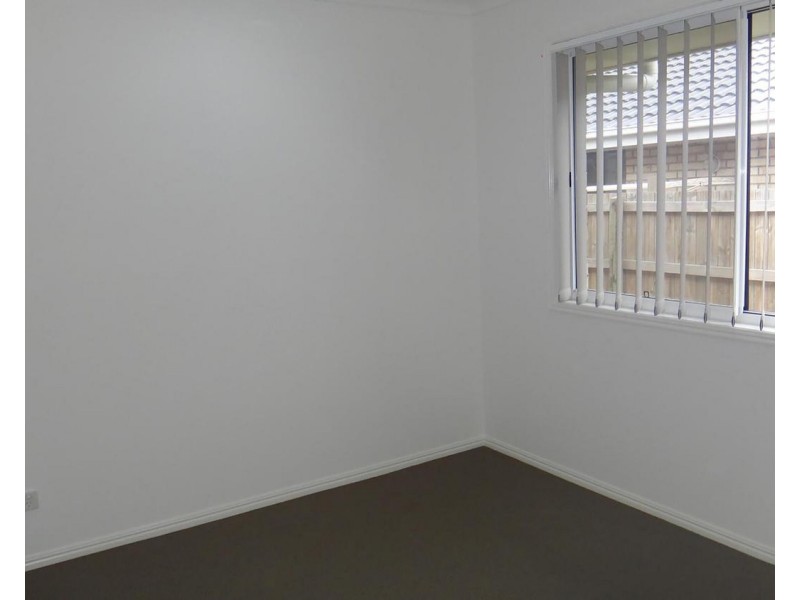 72 Damian Leeding Way, Upper Coomera QLD 4209