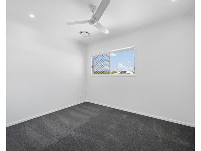 14 Seaberry Vista, Redland Bay QLD 4165