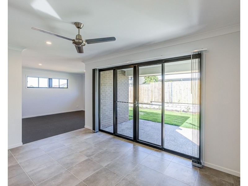7 Eileen Court, Logan Reserve QLD 4133