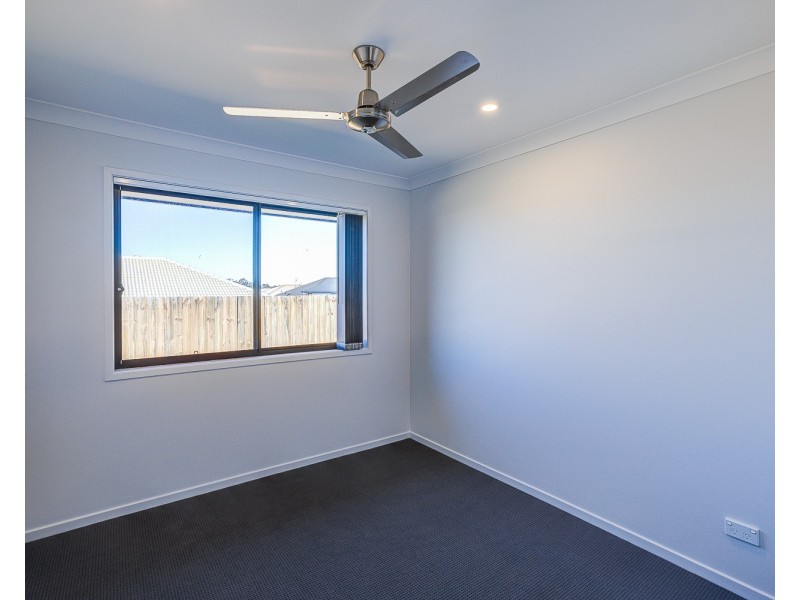 7 Eileen Court, Logan Reserve QLD 4133