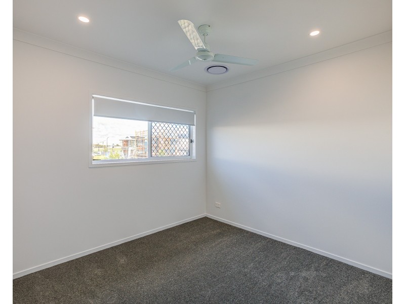 7 Hydrangea Avenue, Redland Bay QLD 4165