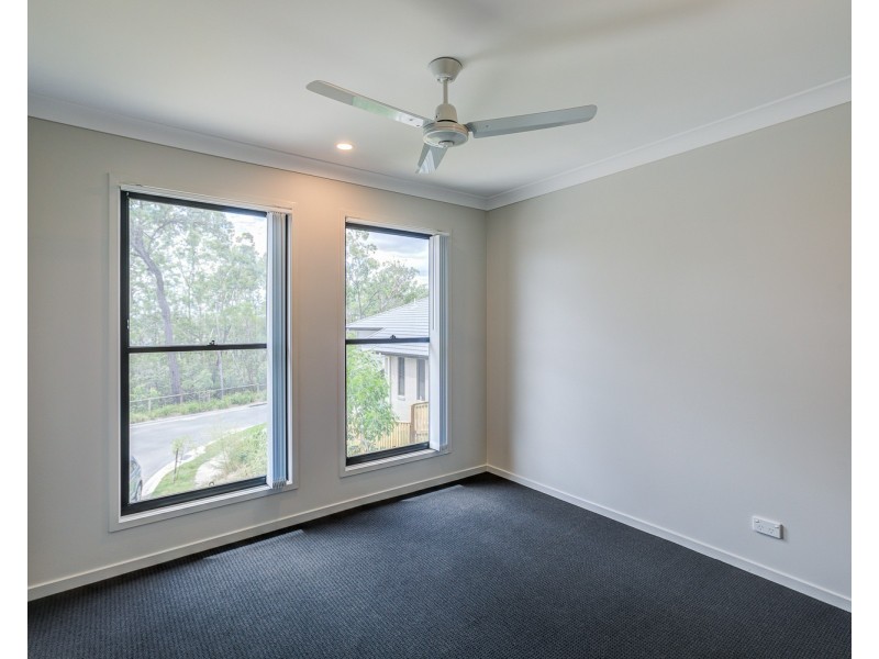 18 Mallow Court, Collingwood Park QLD 4301