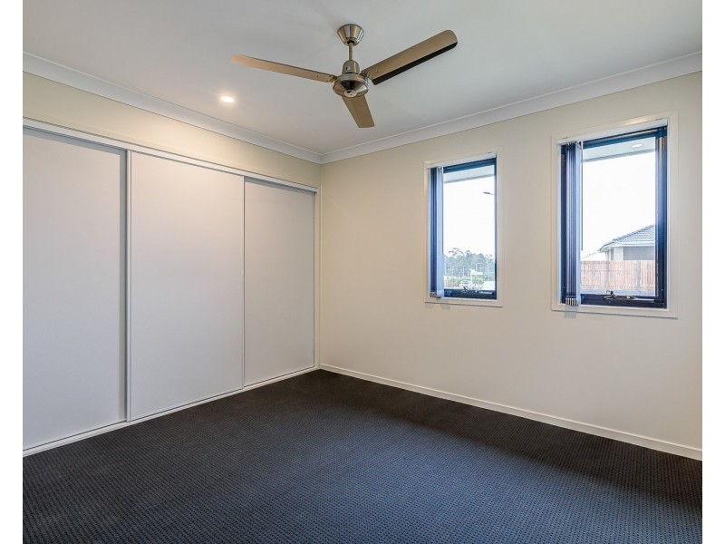 24 Heath Terrace, Park Ridge QLD 4125