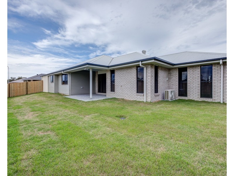 24 Heath Terrace, Park Ridge QLD 4125