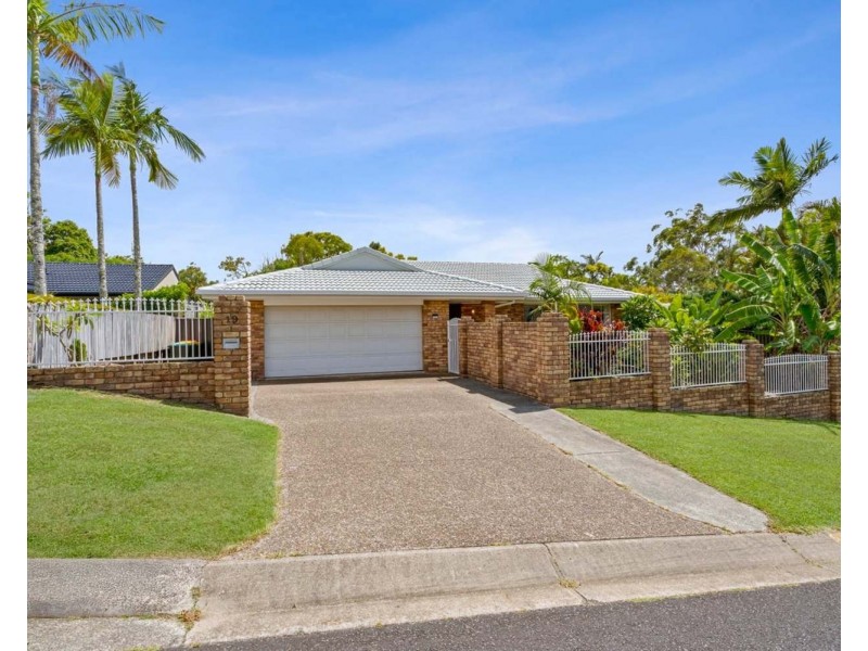 19 Rebbechi Court, Parkwood QLD 4214