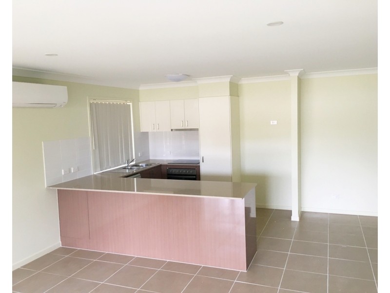 164 Dixon Drive, Pimpama QLD 4209