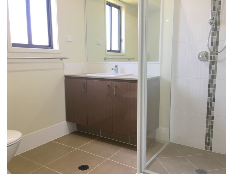 164 Dixon Drive, Pimpama QLD 4209