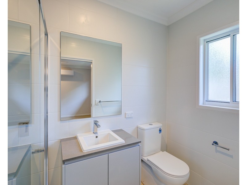 10 Fraser Street, Logan Reserve QLD 4133