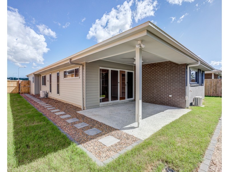 10 Fraser Street, Logan Reserve QLD 4133