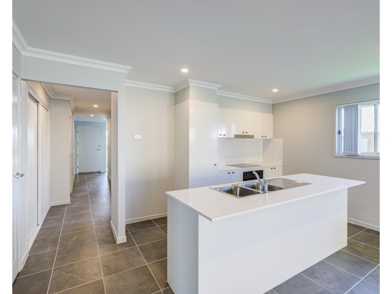 7 Duke Road, Logan Reserve QLD 4133