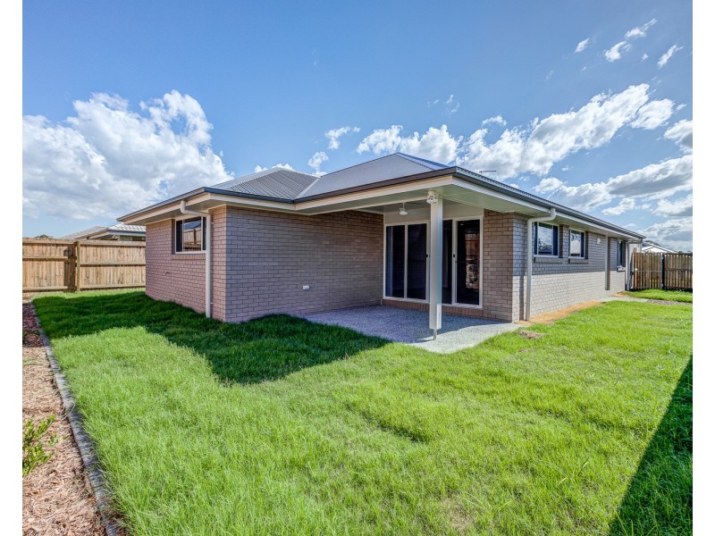 7 Duke Road, Logan Reserve QLD 4133
