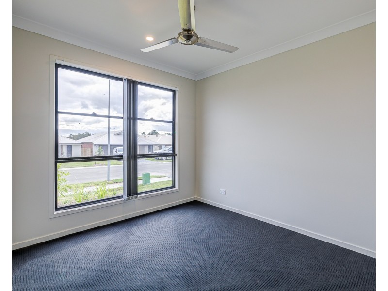 1/27 Sheepdog Road, Park Ridge QLD 4125