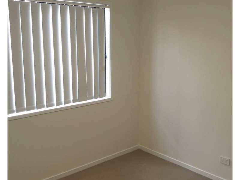 2/12 Miamax Place, Logan Reserve QLD 4133