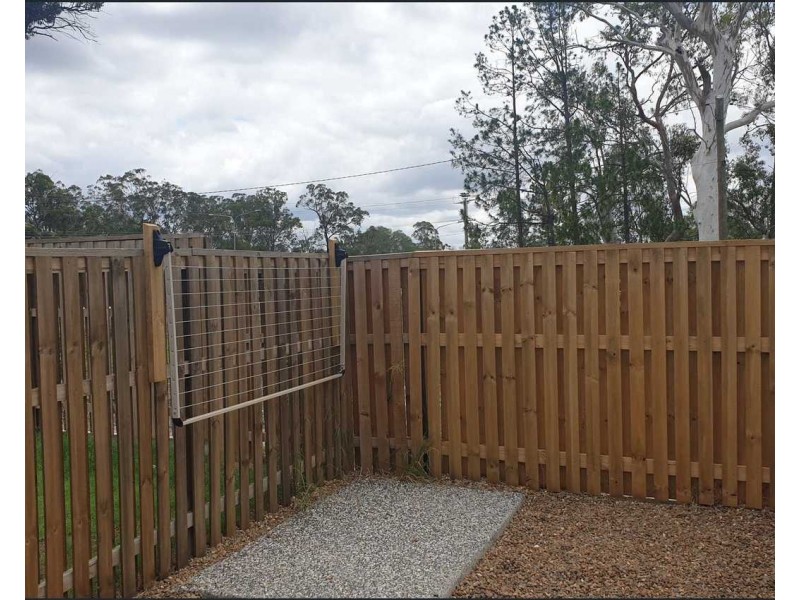 2/12 Miamax Place, Logan Reserve QLD 4133