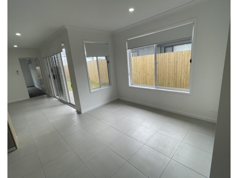 17A Redzel Court, Logan Reserve QLD 4133