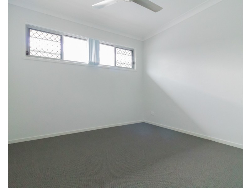 5 Hillsborough Place, Pimpama QLD 4209