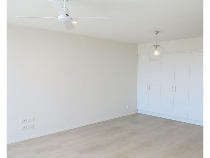 51/93 Sheehan Avenue, Hope Island QLD 4212