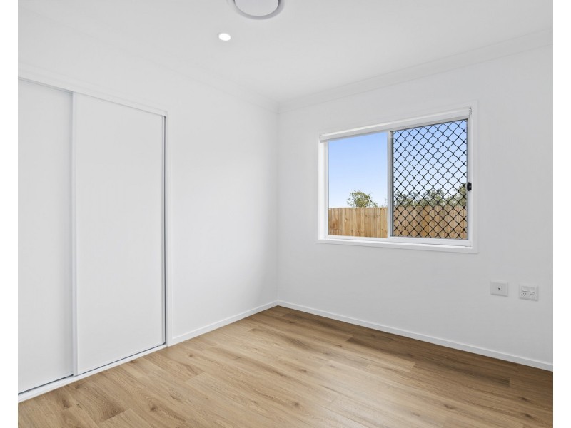 1/3 Alexander Place, Gleneagle QLD 4285