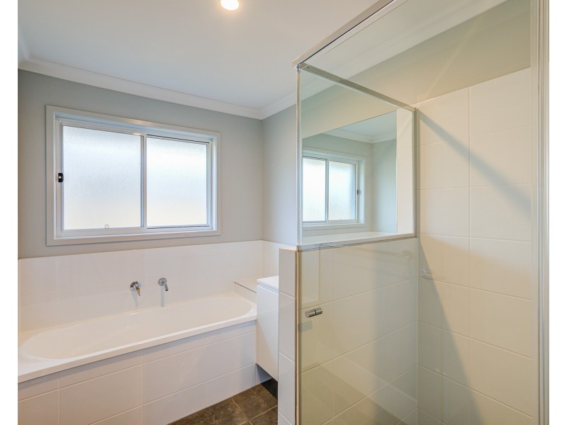 3 Duke Road, Logan Reserve QLD 4133