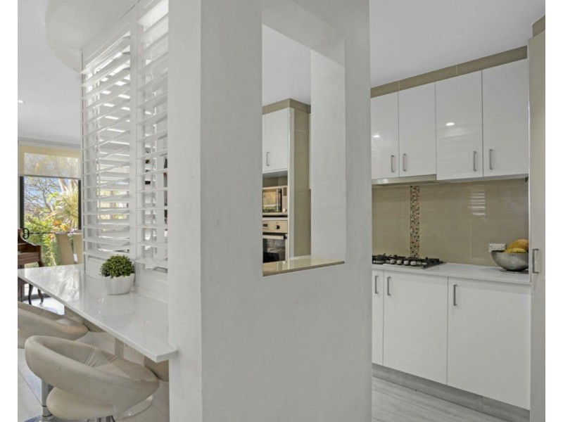 1037/1 The Cove Crescent, Carrara QLD 4211