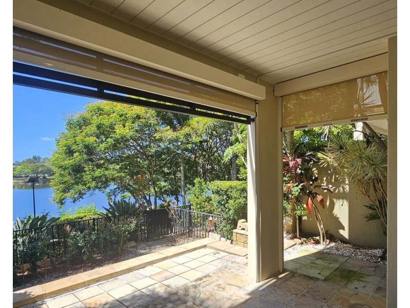 1037/1 The Cove Crescent, Carrara QLD 4211