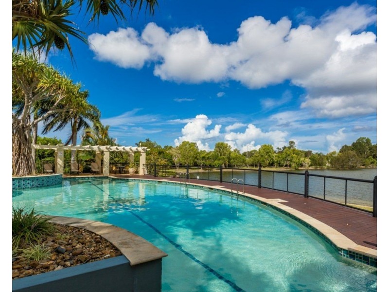 1037/1 The Cove Crescent, Carrara QLD 4211