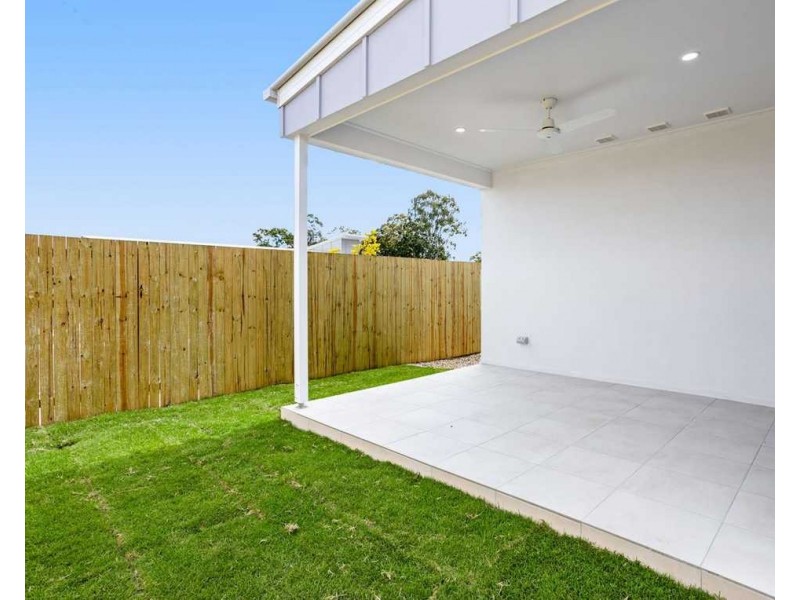 10 Hepburn Street, Greenbank QLD 4124