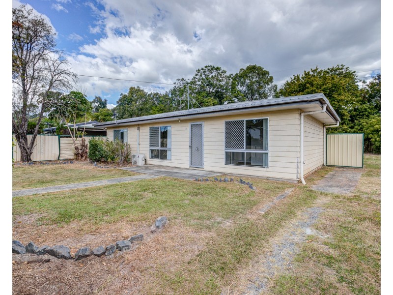 87 Velorum Drive, Kingston QLD 4114