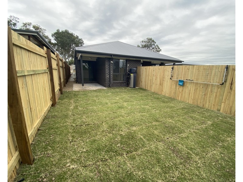 2/6 Zennor Road, Boronia Heights QLD 4124